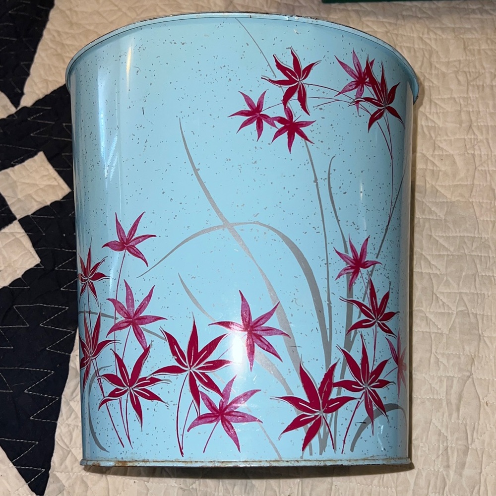 Vintage MCM Japanese Maple Leaf Trash Can Metal Basket Waste 50s